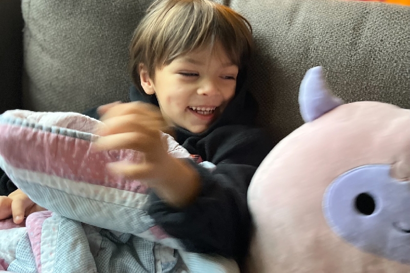 Please help little Eli Steinbach! pinned link photo