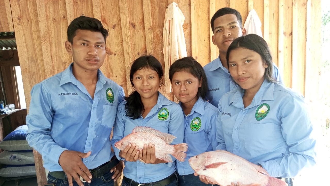 fundraiser-by-charlotte-herring-help-honduran-students-get-life