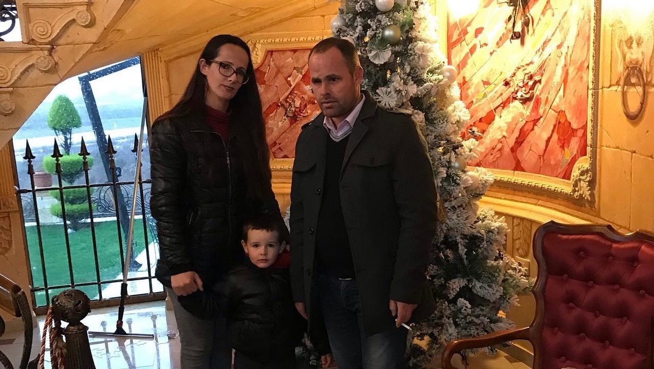 Emergency, please help the Rukaj’s family. photo