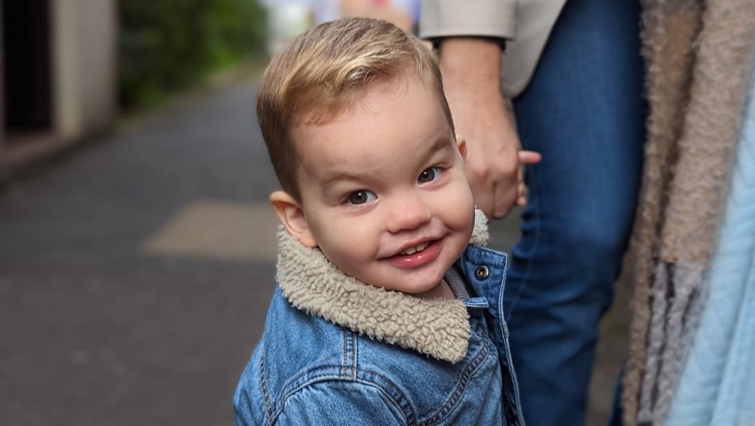 19 month old Sullivan Stapleton photo
