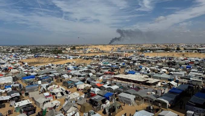 Help A Family From Gaza To Have A Secure Life photo