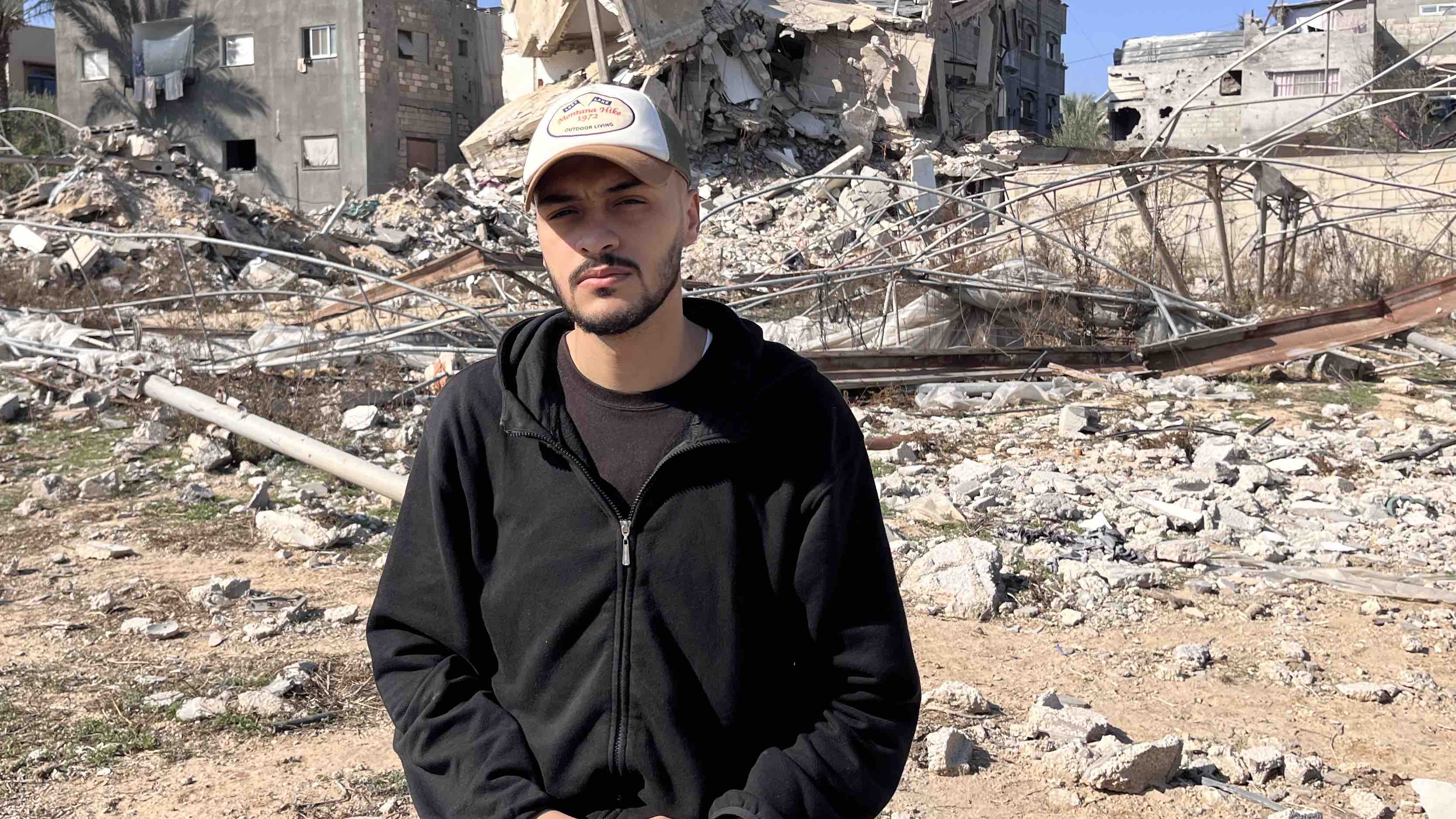 Help Anas and his family stay alive photo