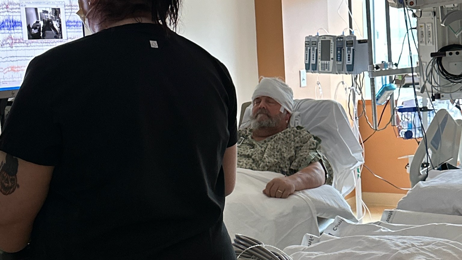 Help Ron with expenses due to an accident. photo