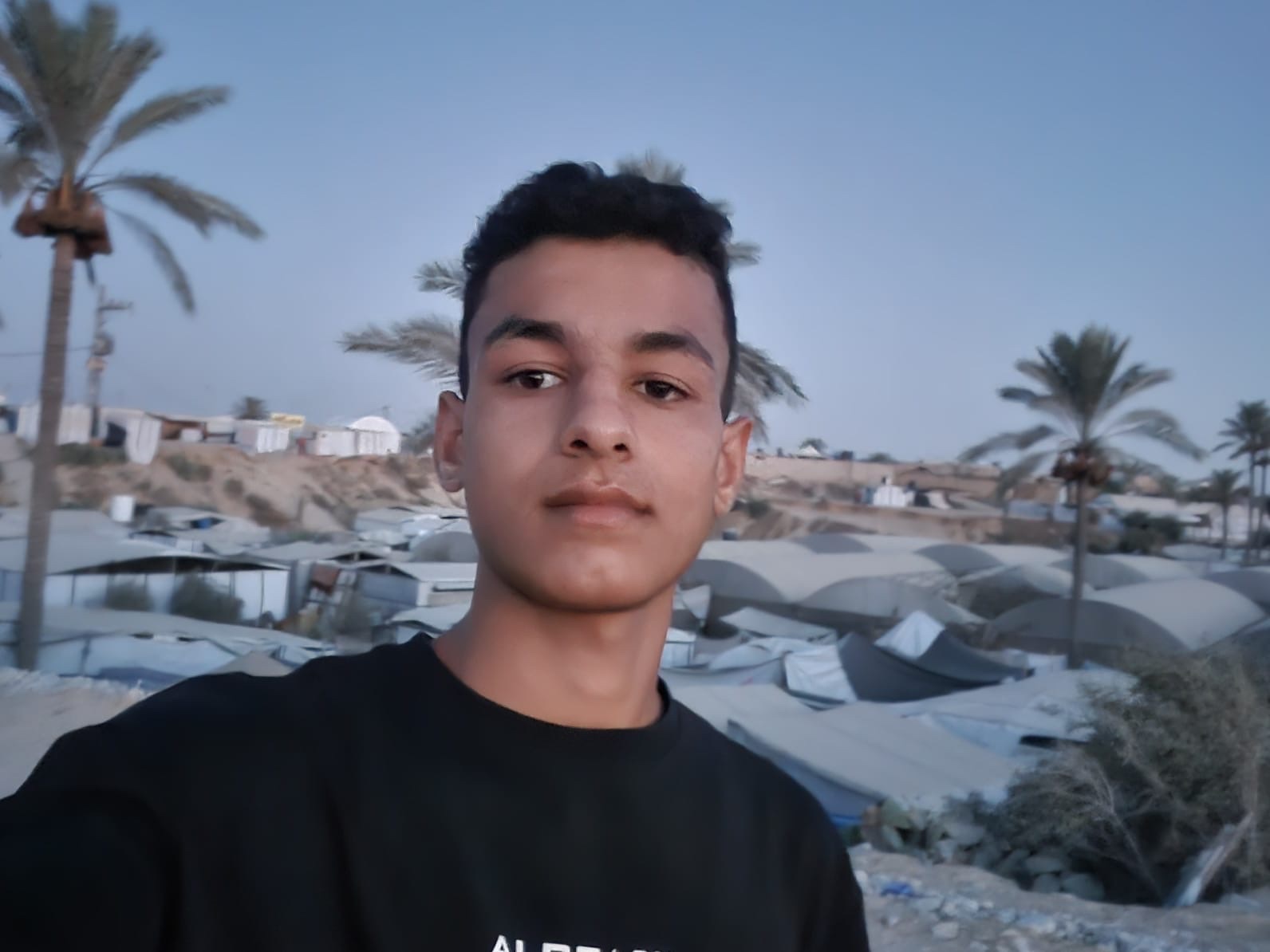 Help my friend Alah & his family evacuate Gaza campaign photo, 2 of 5