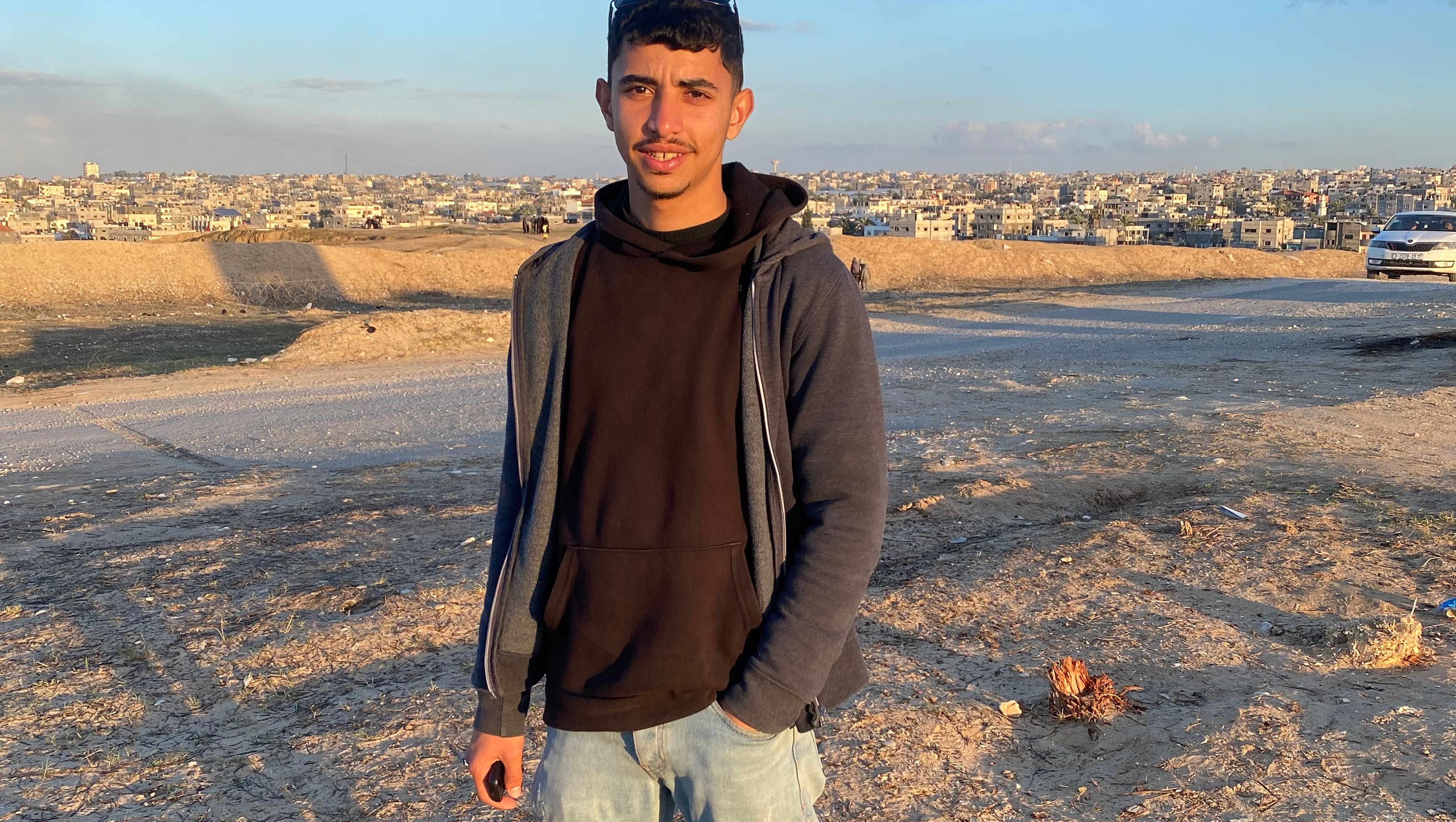 من نجا مات ومن مات نجا photo