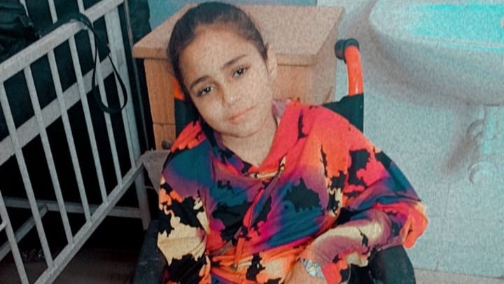 Help me save my family from the war in Gaza photo