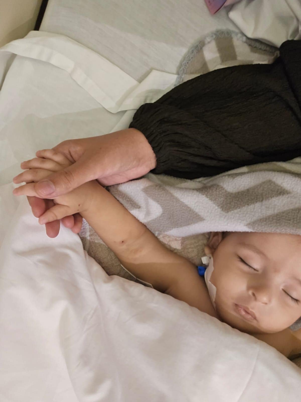 Please Help Nirmeen and Ahmed Rebuild Their Lives campaign photo, 5 of 8