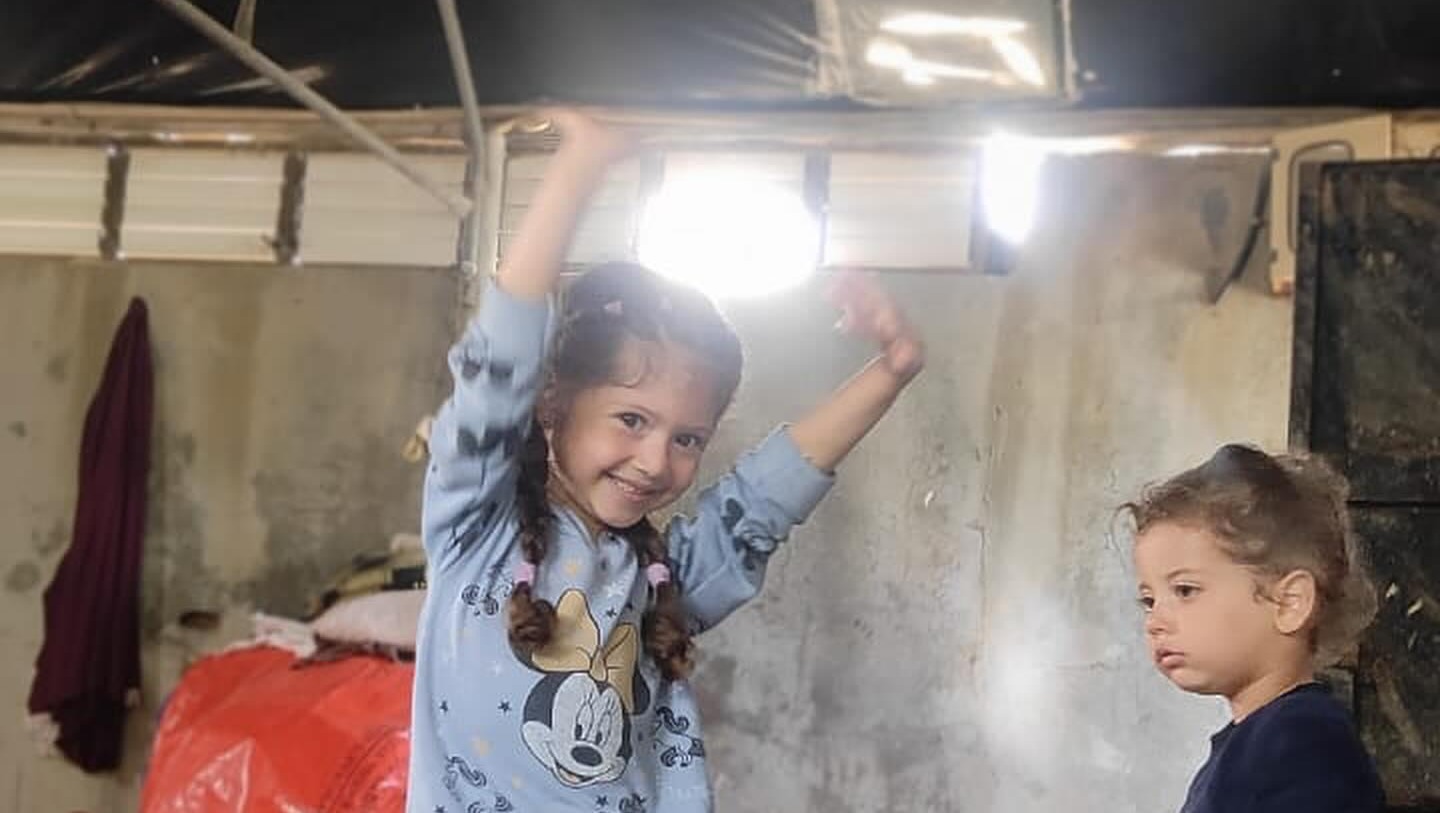 Good Times! Barbara Smyth-Moynahan, Dorothy R White, Linda  Richardson-Bataille, Blanche Diane Stirrat, Dale Perez Findeisen, Andrea  Bracuto Nelson, Jaki Korner Thornton, image size:1440x813