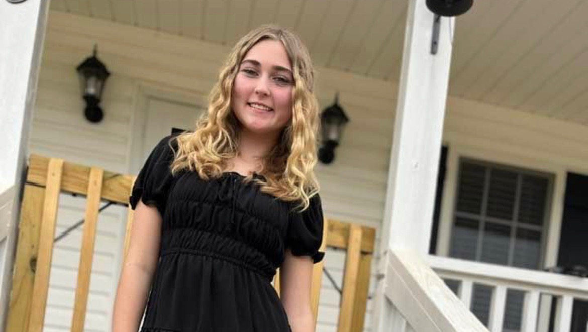 Fundraiser for Cynthia Ogle by Meghan Sumner The Ogle family