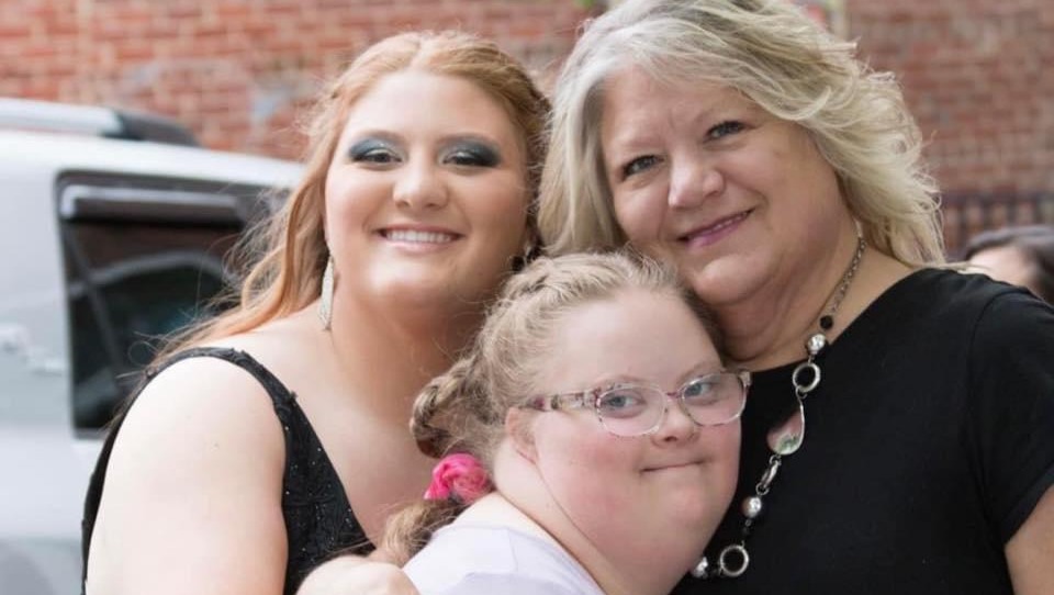 Fundraiser by Kim Bailey Support Lisa Minton Dean