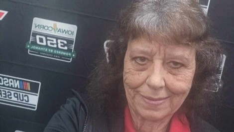 Sharon Courtney Needs a Liver Transplant Immediately! photo