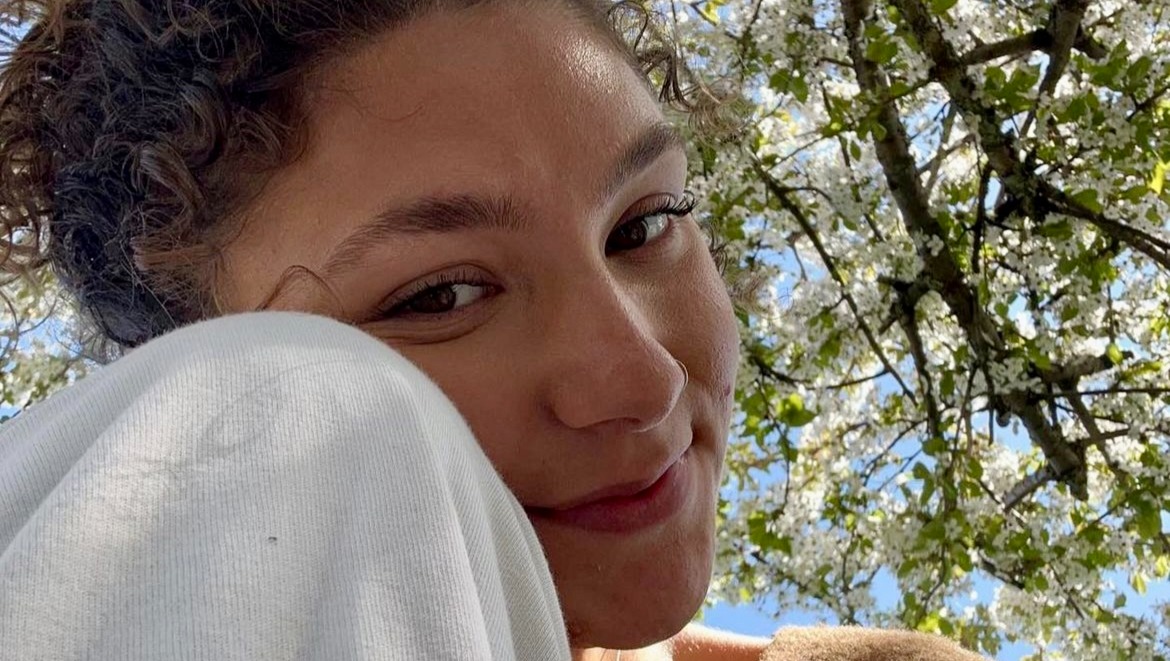 Help save Dani's foot and bring her home safely! photo