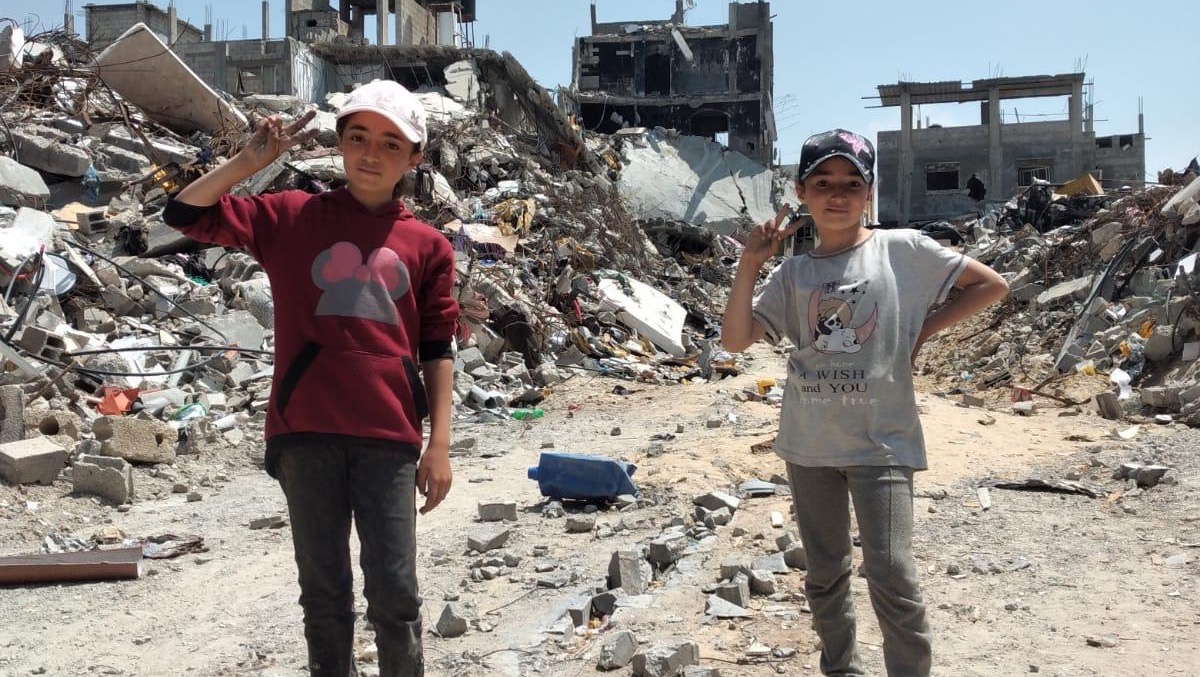 A Fundraiser To Get ‘Exit Passes’ Through Egypt photo