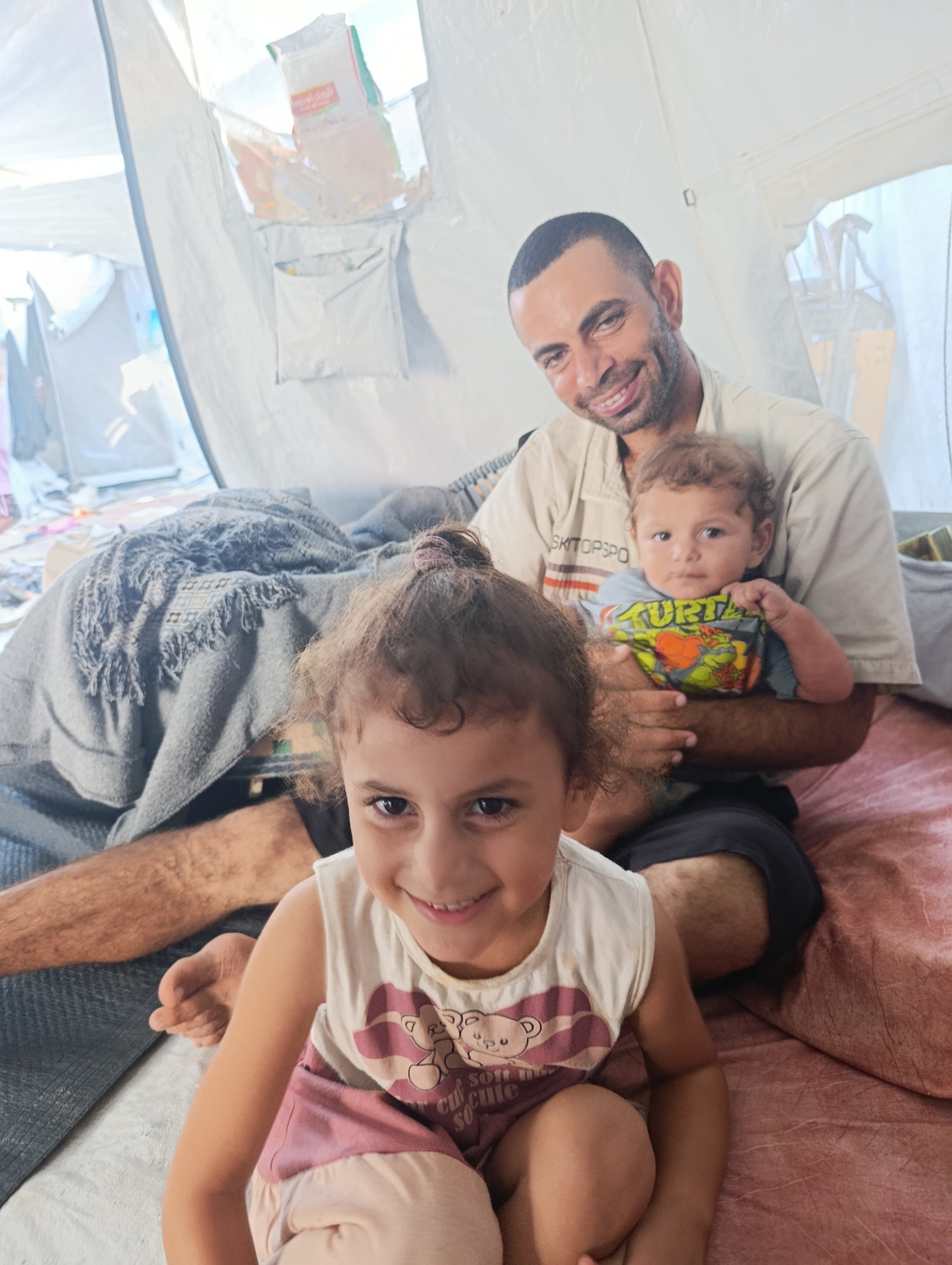 Foto van campagne Help Ramez's family rebuild our life, 6 van 8