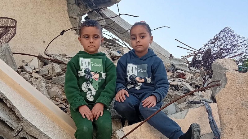 Please donate to Mohammed and his famil photo