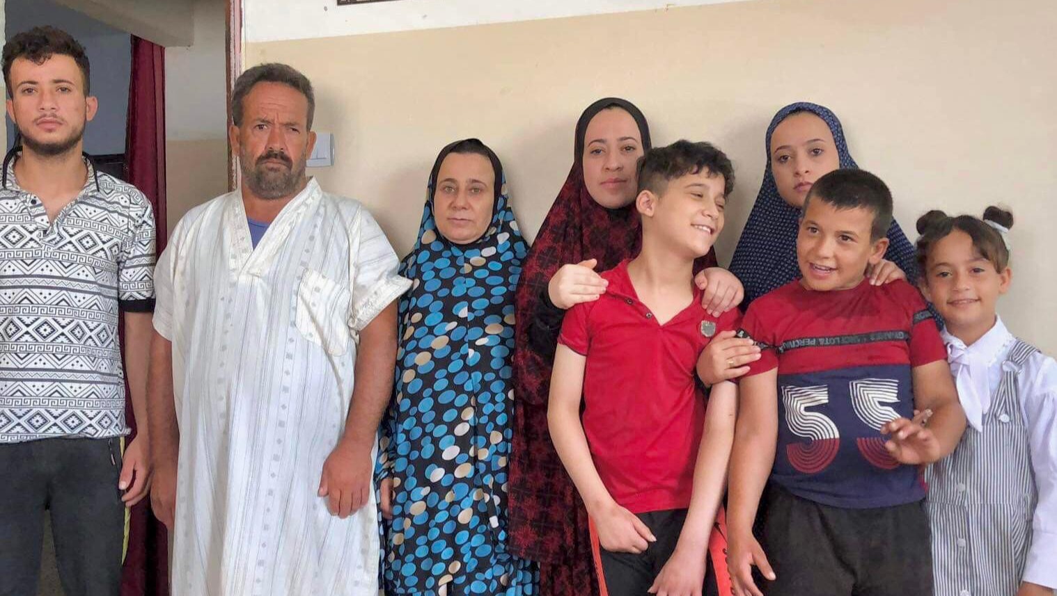 Help Family of 5 Evacuate Gaza photo
