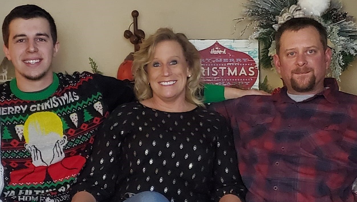 Support Leslie's Fight Against Breast Cancer photo