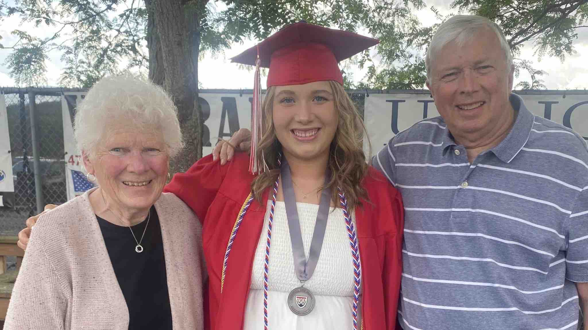 Fundraiser for Megan Gifford by Kim Thomson Megan Gifford & Family