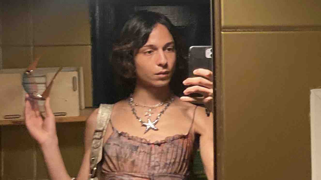 Support a Trans Femme Refugee in a dire situation photo