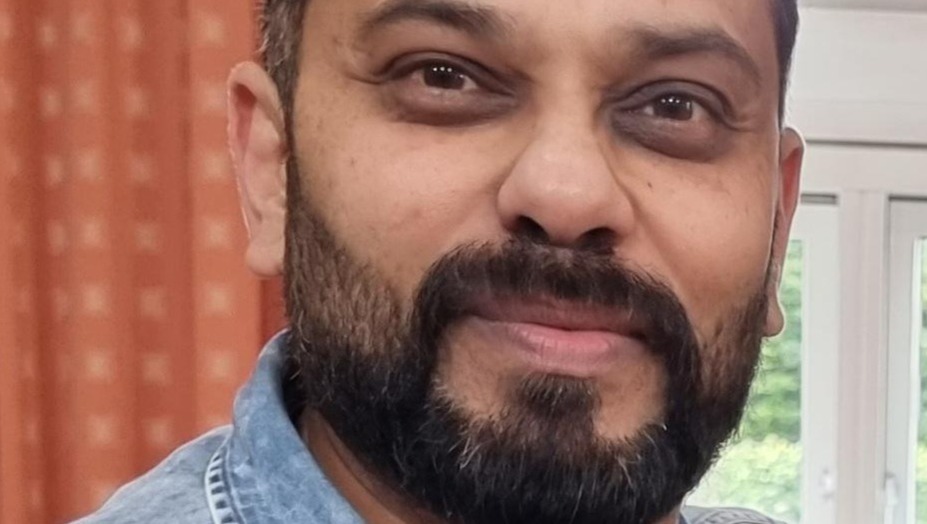 Fundraiser by Friends and Family : AVI MATHUR