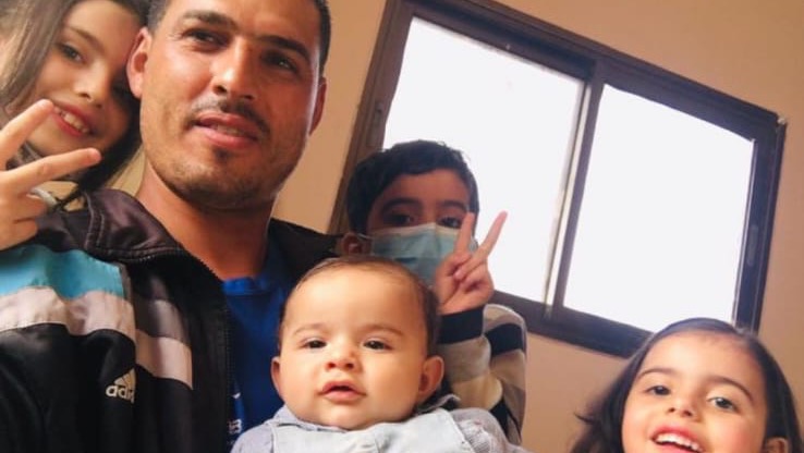 Help Hussien survive and reunite with Feda & their children! photo