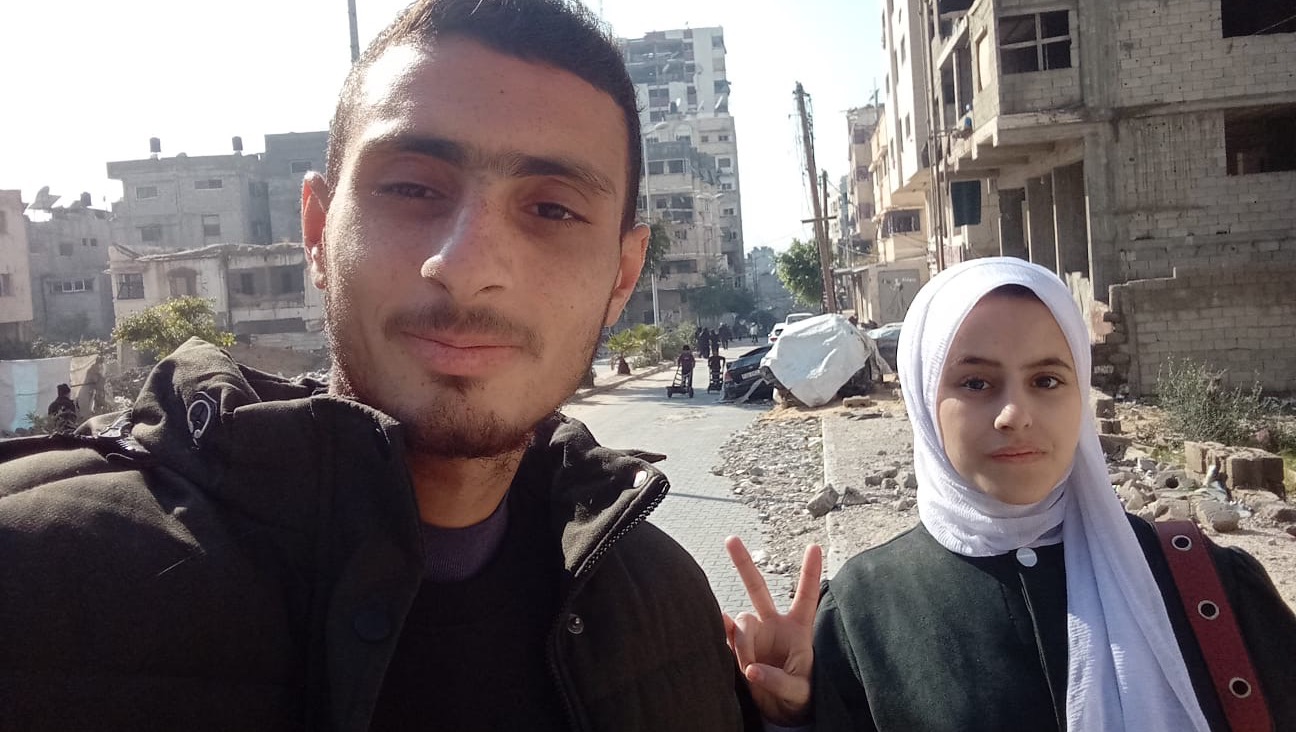 Help First-Time-Parents Mariam & Ibrahim in the North photo