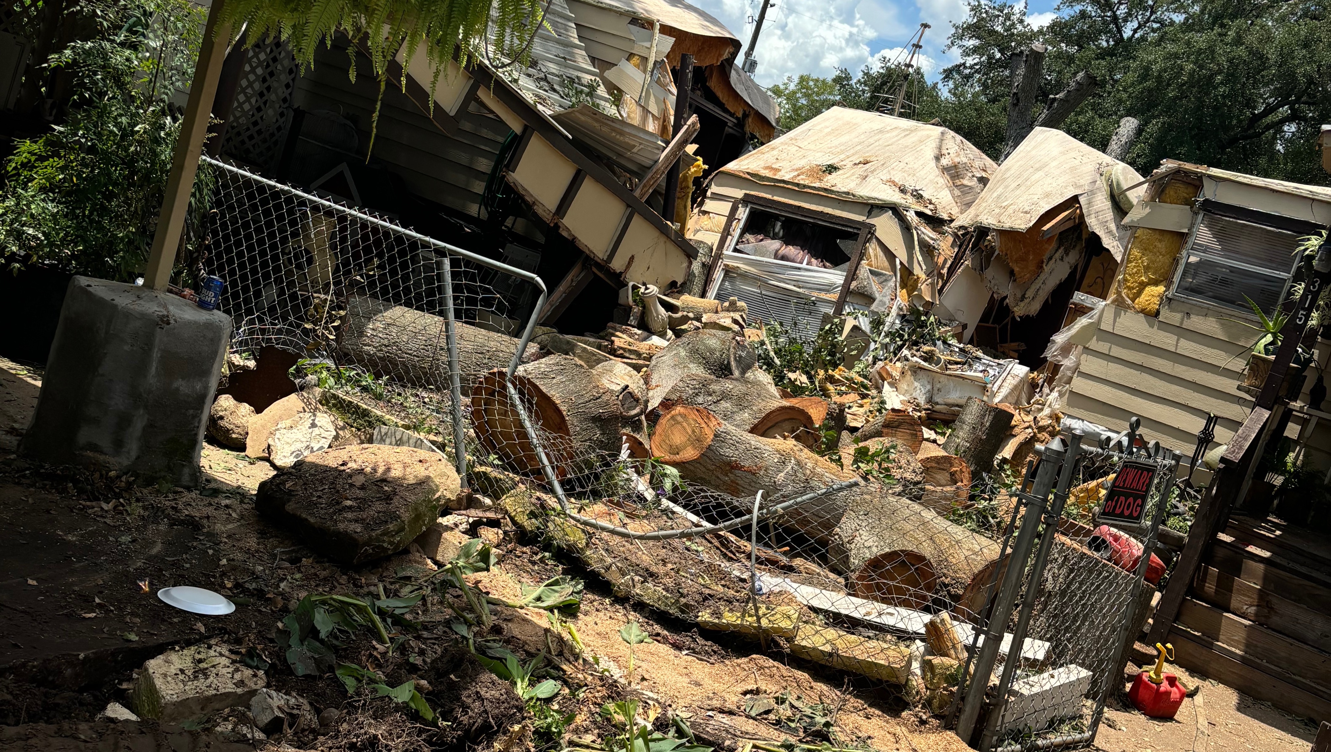 Help Joel & Maria Rodriguez rebuild after hurricane beryl photo