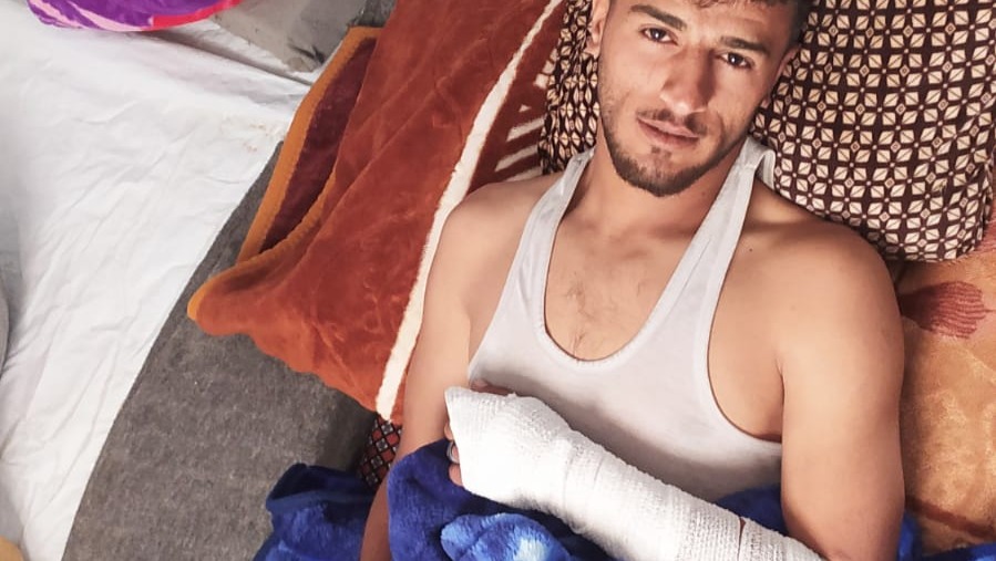 Help Raed and his family displaced Gaza photo