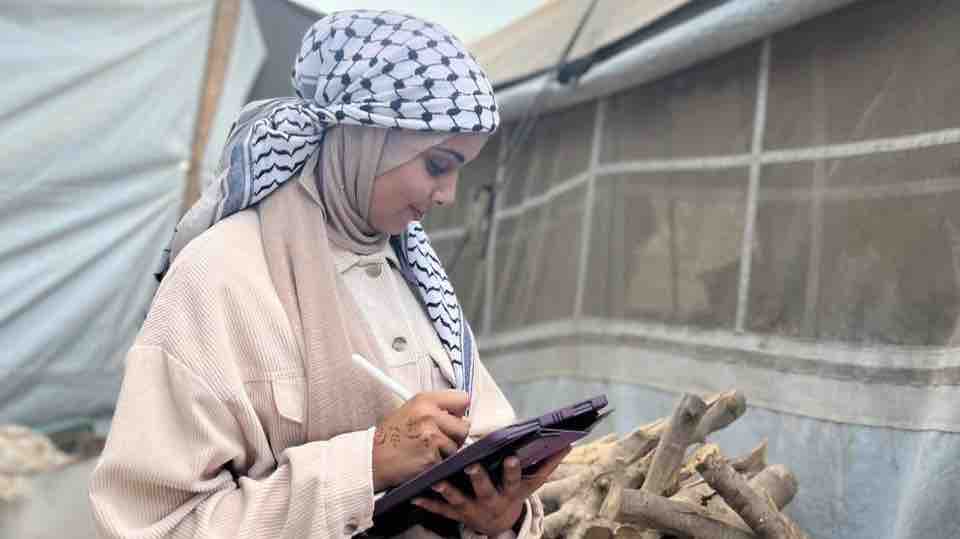 Empower Amna’s Art, Raise Gaza’s Voice photo