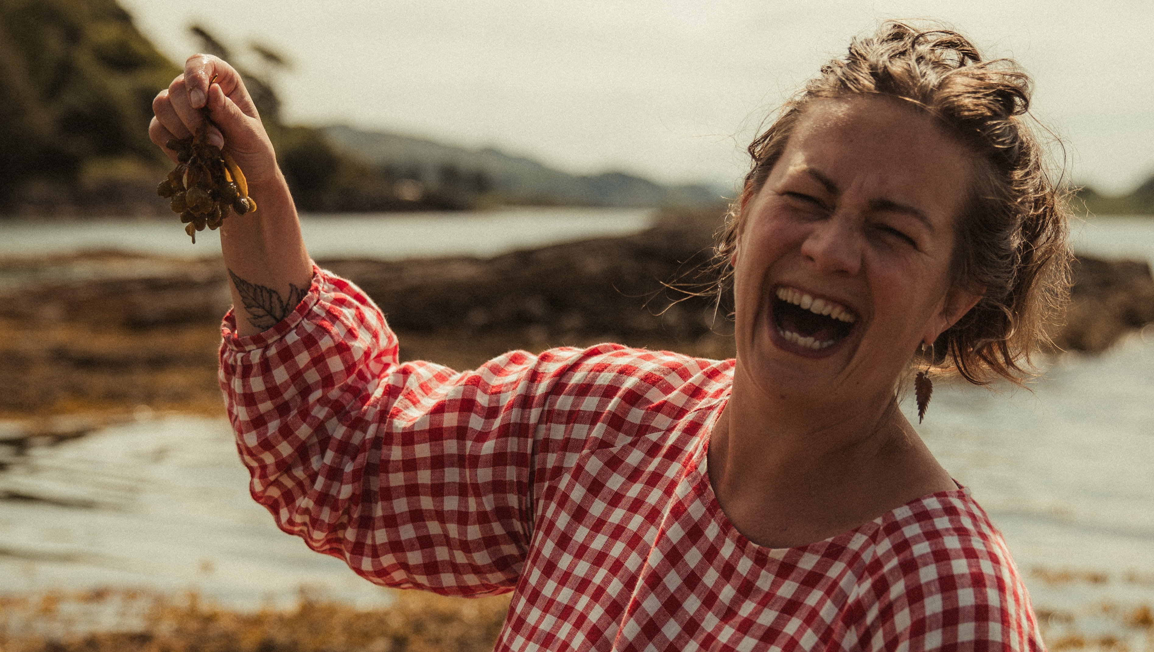 Donate to Lucy The Wild Cooke does The Wildbiome Project 2025, organised by Lucy Cooke