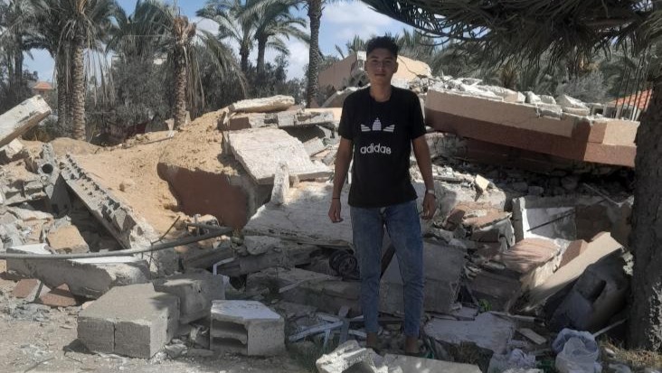 Help Moatasem and his Family in Gaza Survive this Brutal War photo