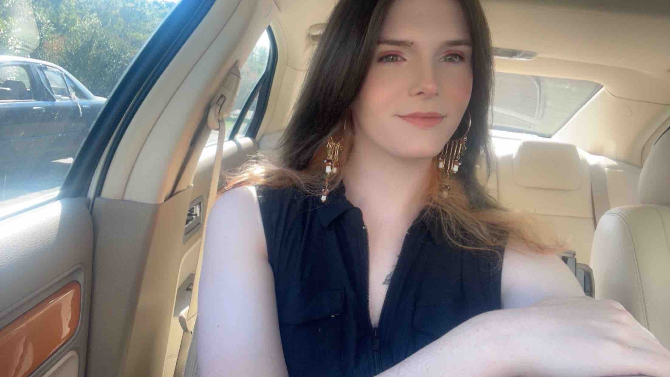 Fundraiser by Stella Bednar Help Stella afford GCS