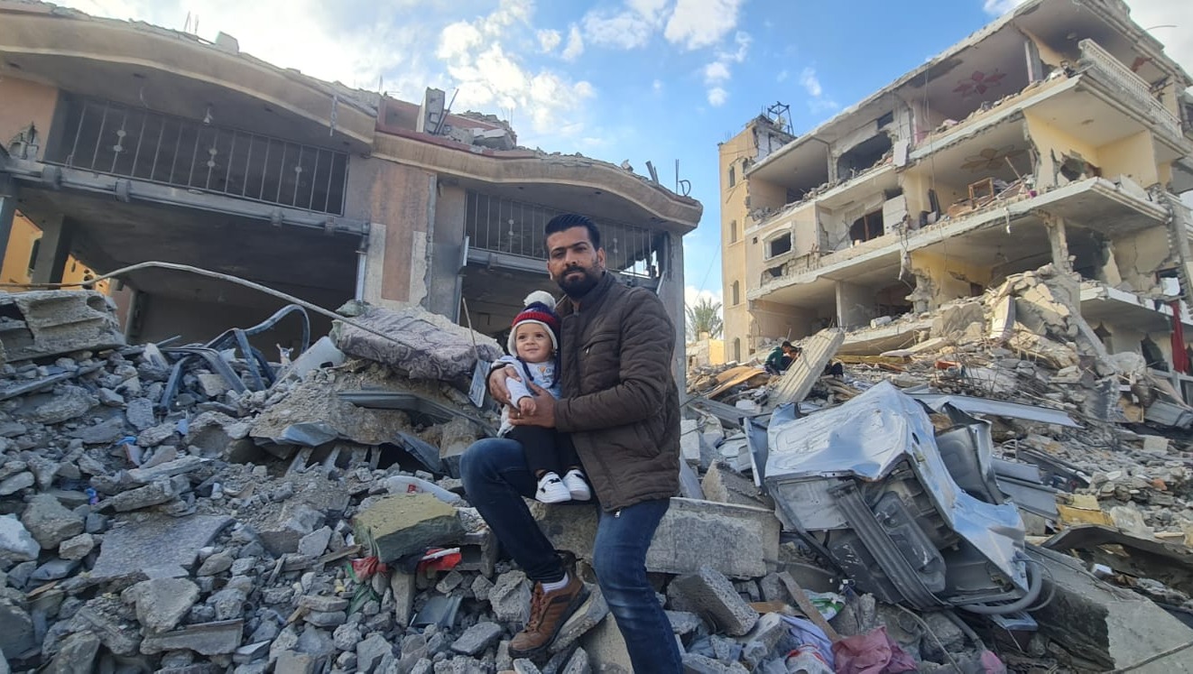 Help Alaa Najjar's family survive photo