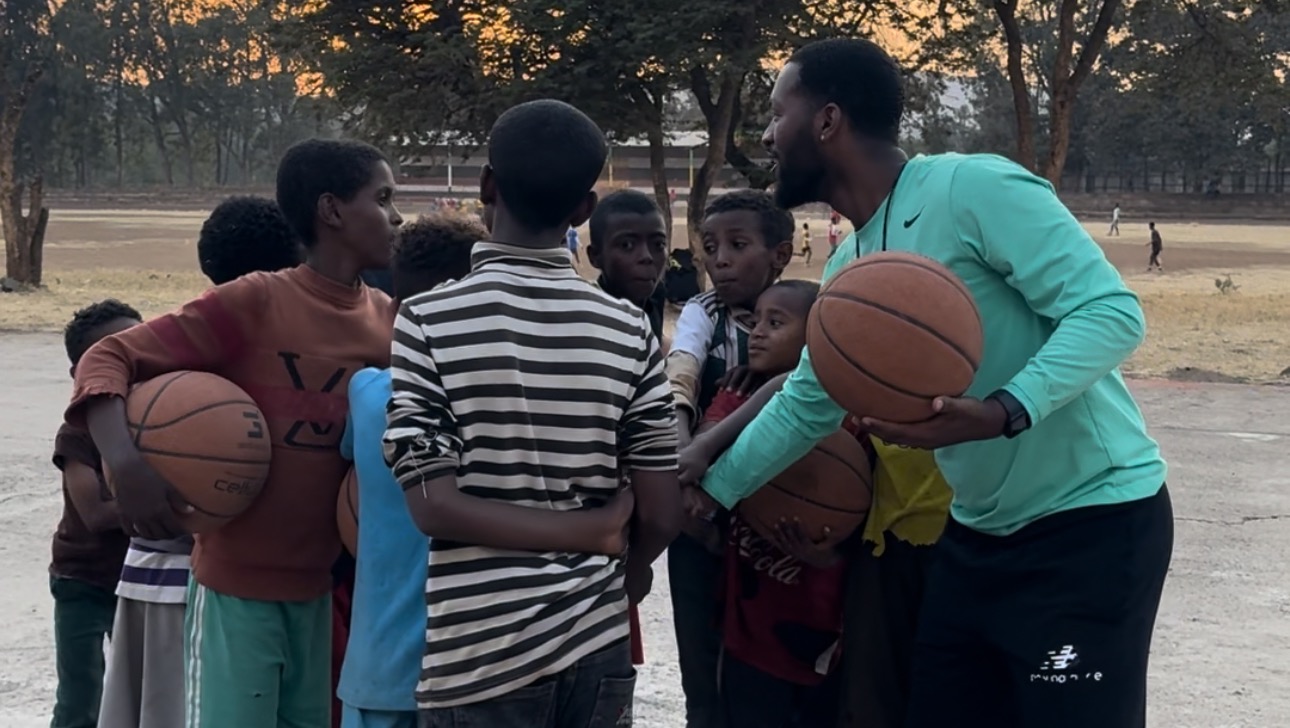 Spendenaktion von Ray Kim Build a Basketball Court in Ethiopia