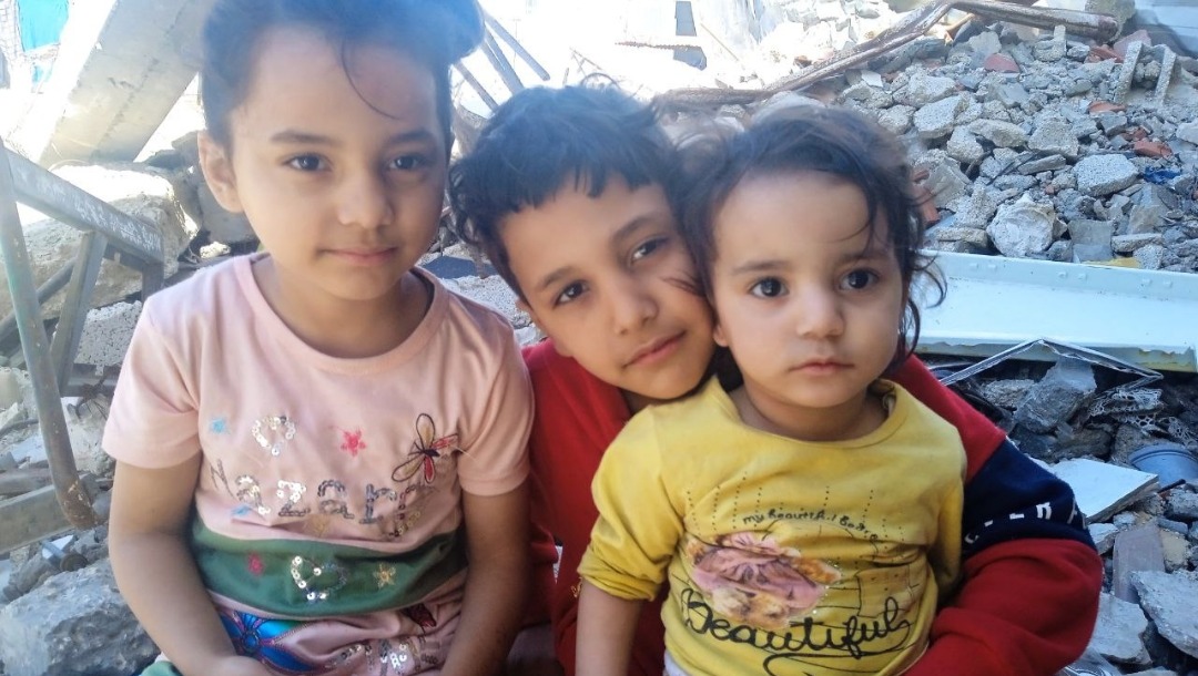Save my family from hunger and homelessness in Gaza photo