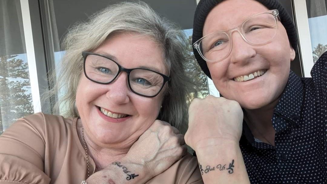 Foto per Can you help Cori and Rayme renovate their bathroom?