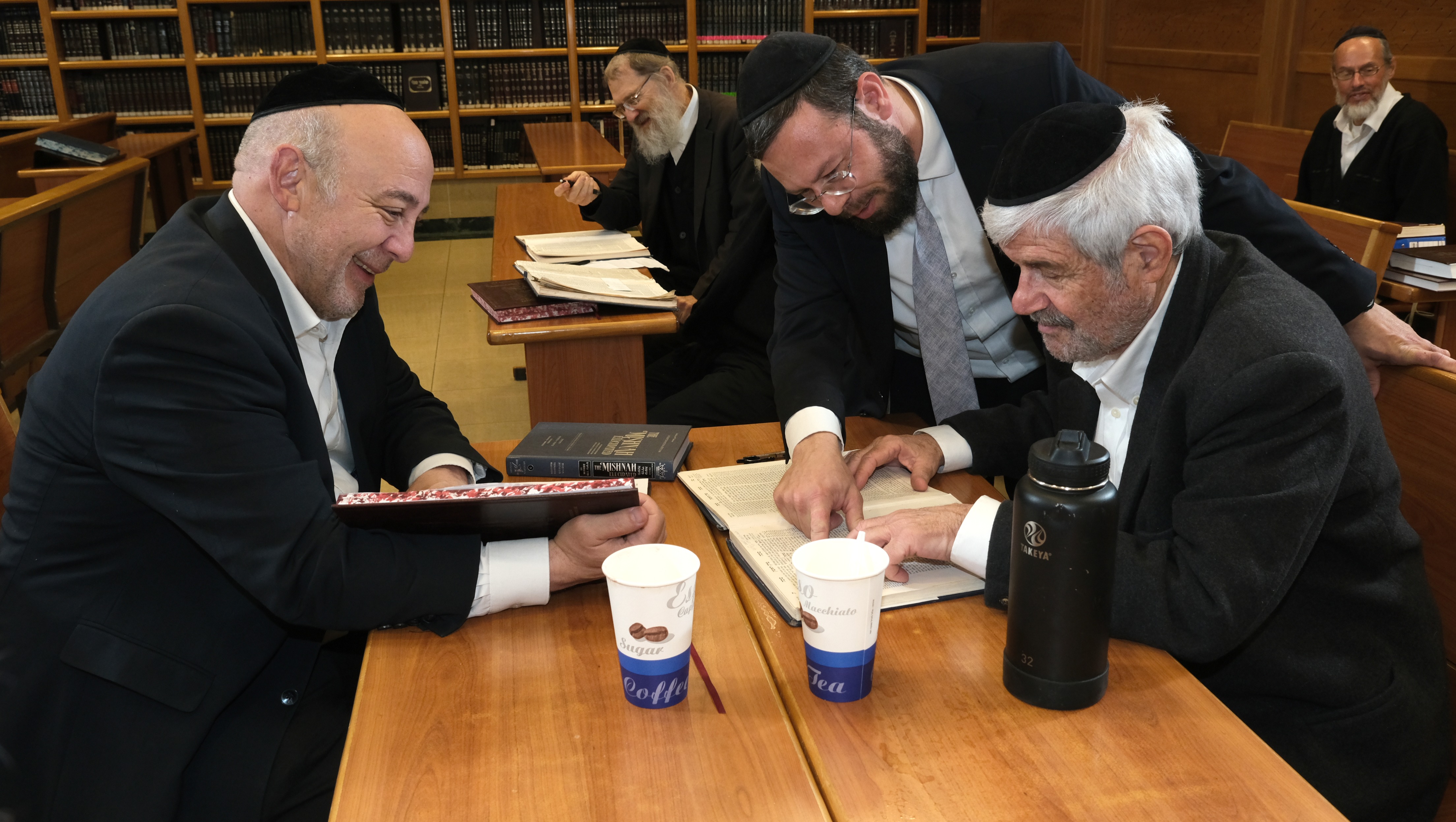 Support Kollel Orech Yamim's Growth photo