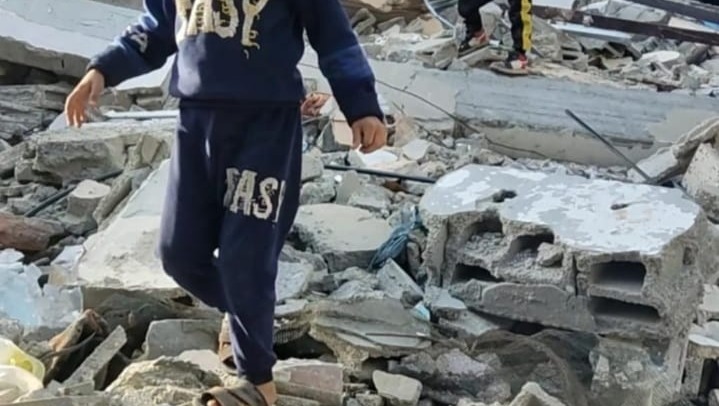 help my family  to evacuate  from  gaza stirp in palestine photo