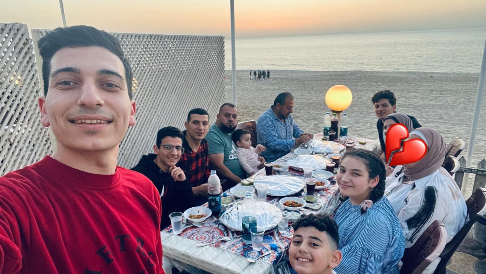 Help Mohammed's family to survive photo