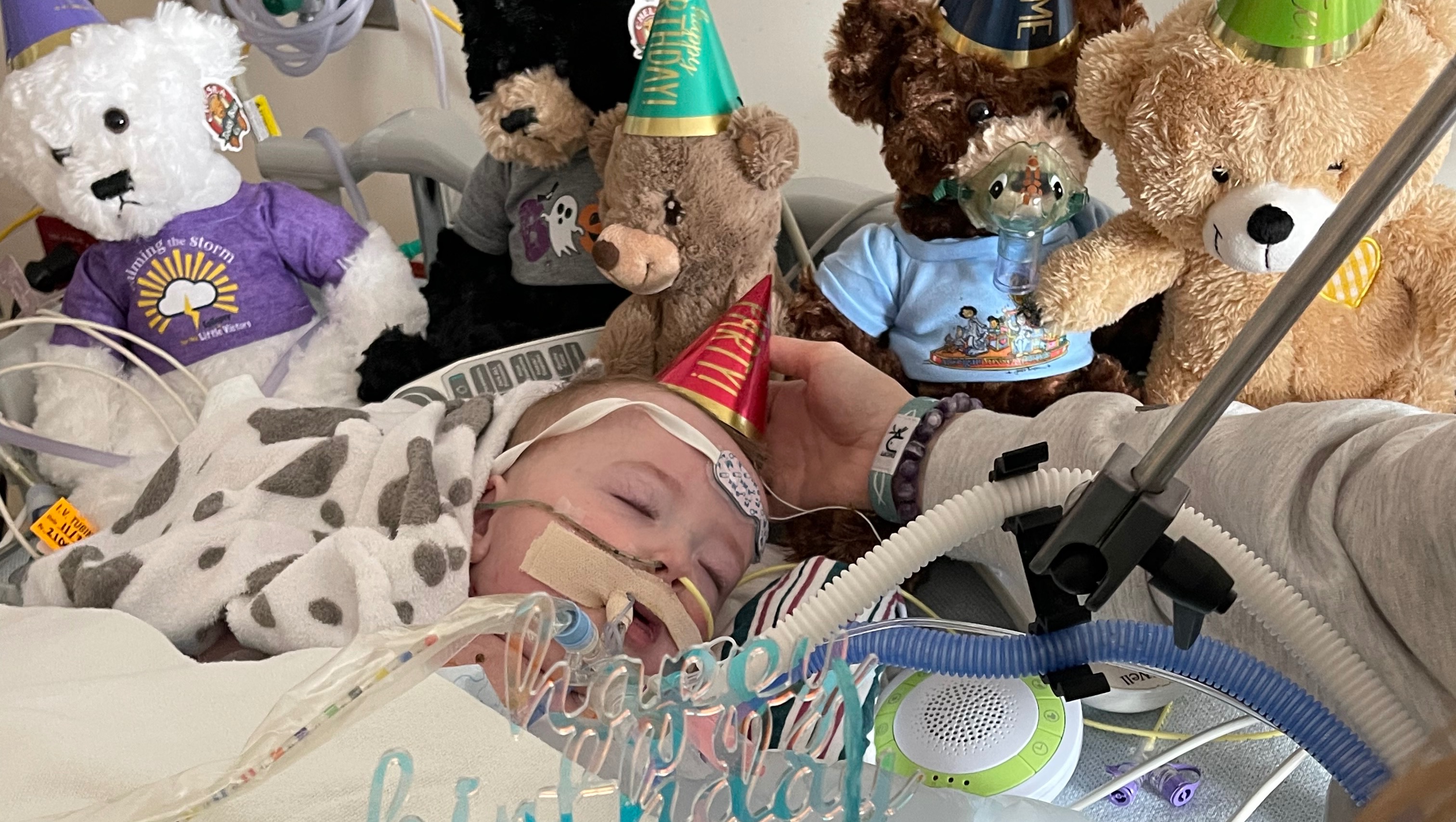 Support Julianna and Kodan during this difficult time photo