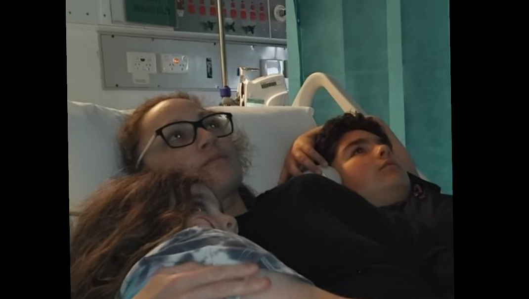 Help Jessica and Her Family Through This Medical Crisis photo