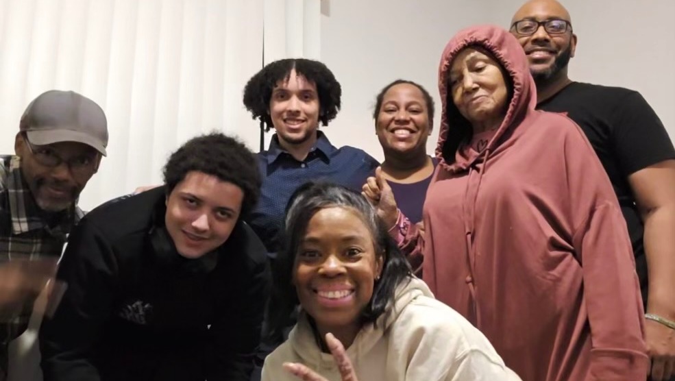 Help The Cash Family After LA Fires foto