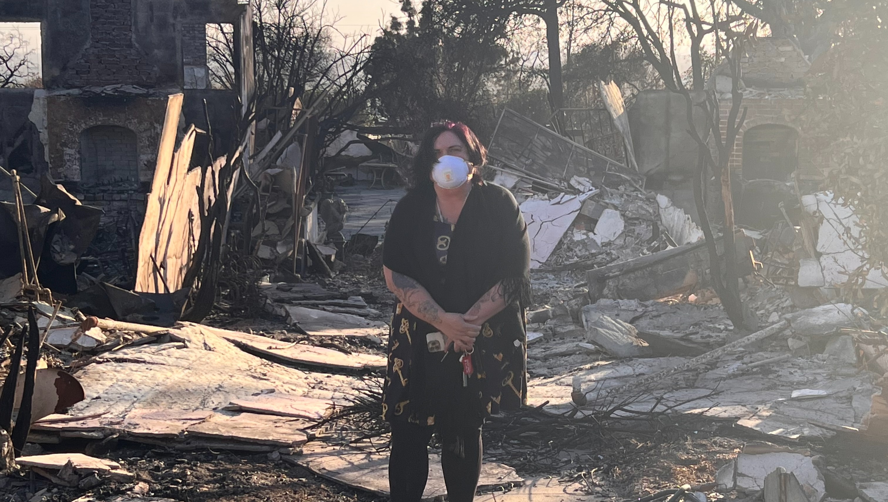 Help Kristin Rebuild After Losing Her Home in the Eaton Fire photo