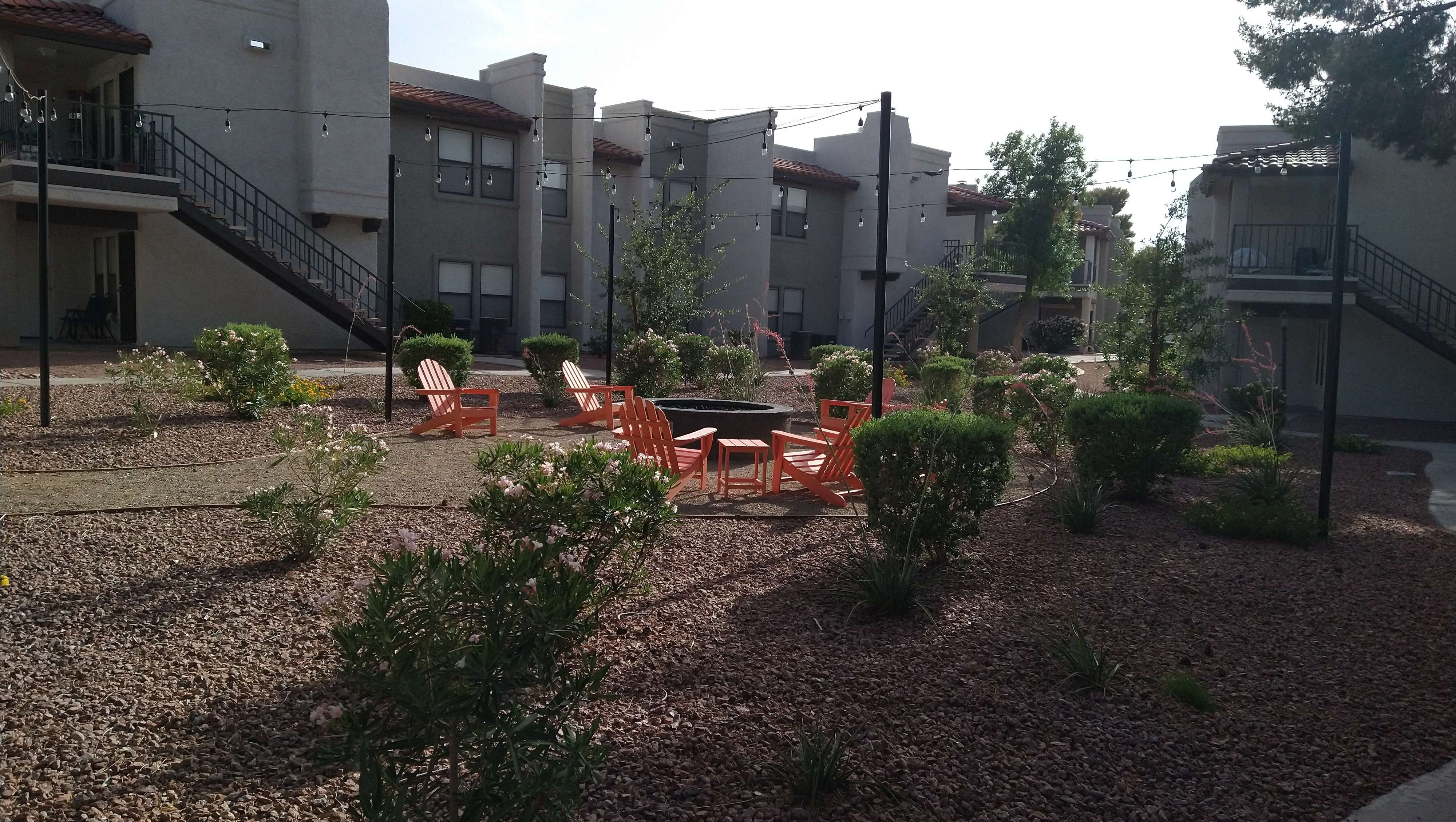 Help Leah and Her Mom Keep Their Home photo