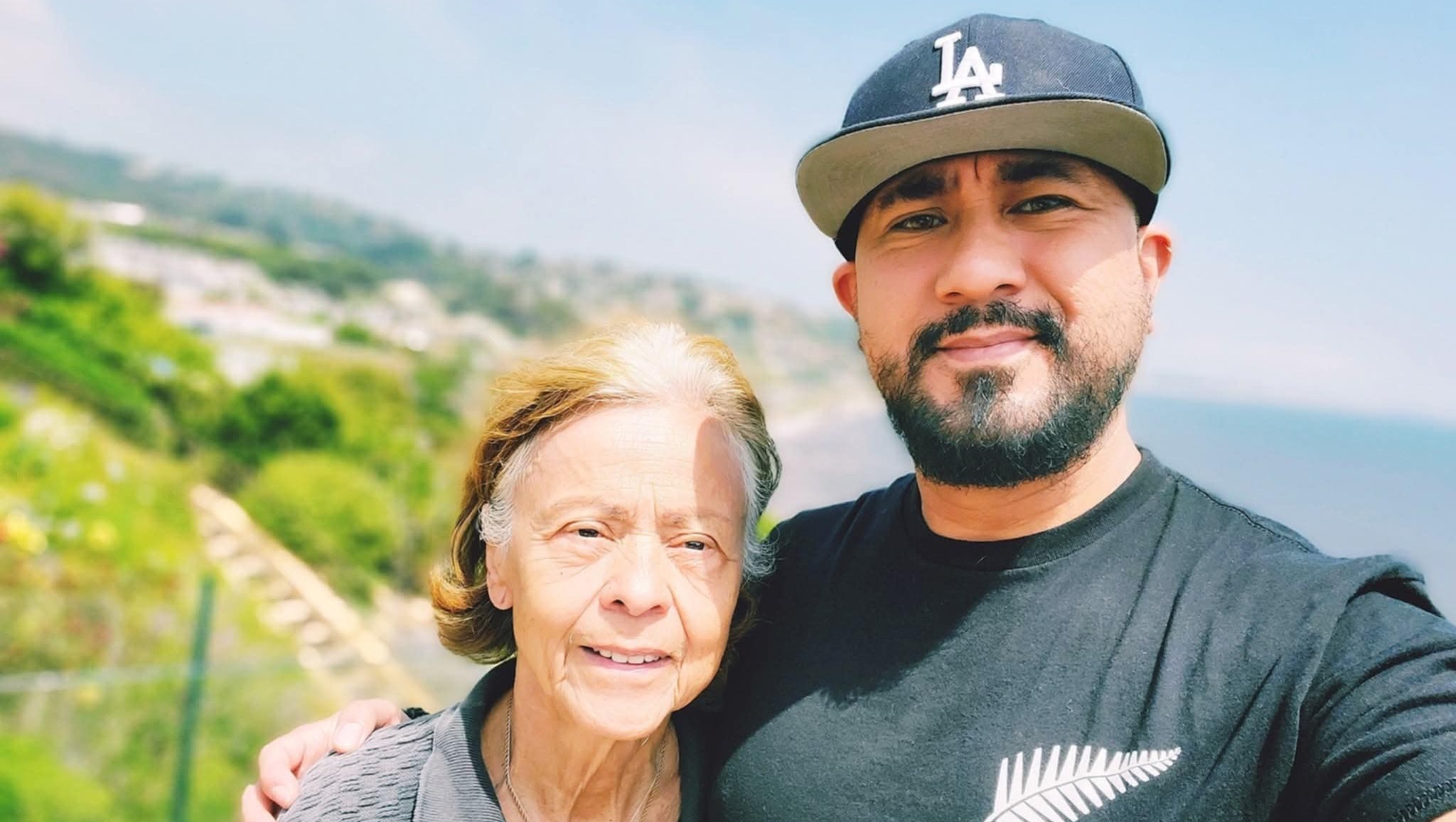 Support Wolfgang and Miriam After Fire Loss photo