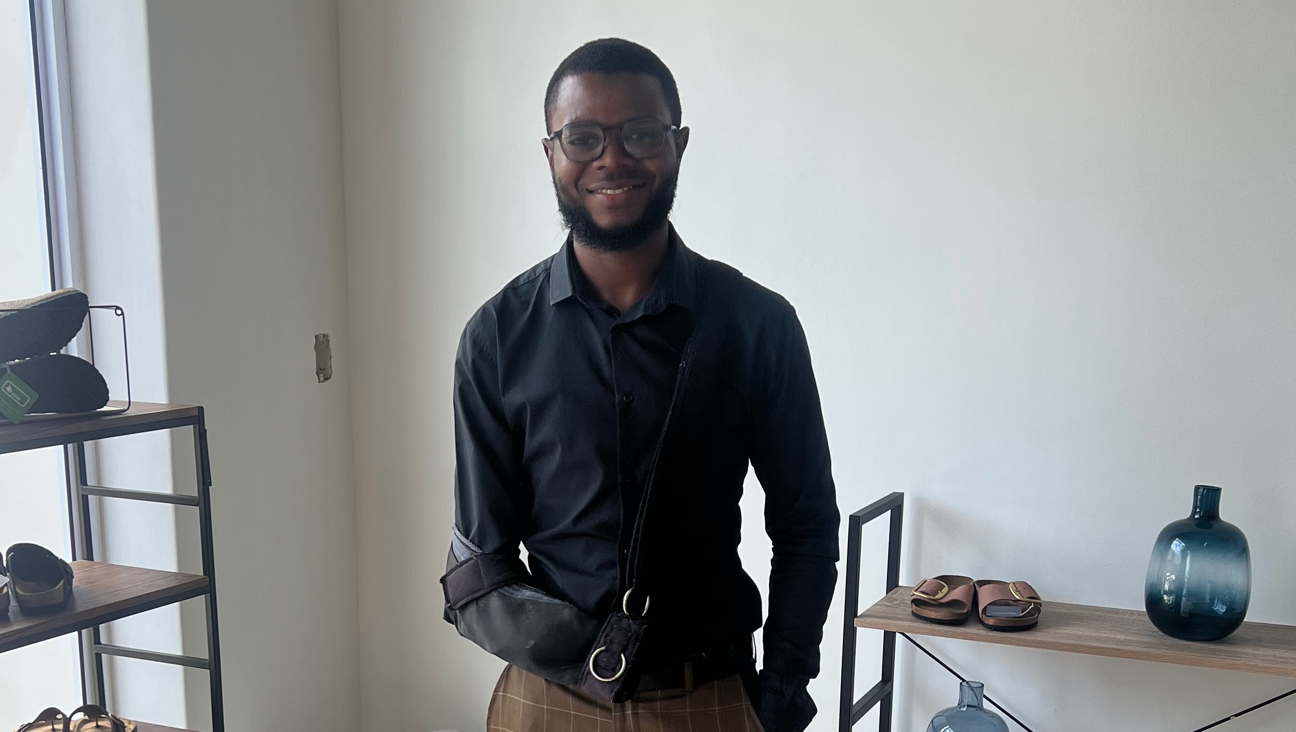 Fundraiser by Emily Le roux : Help for Joshua - a new hand for a new life