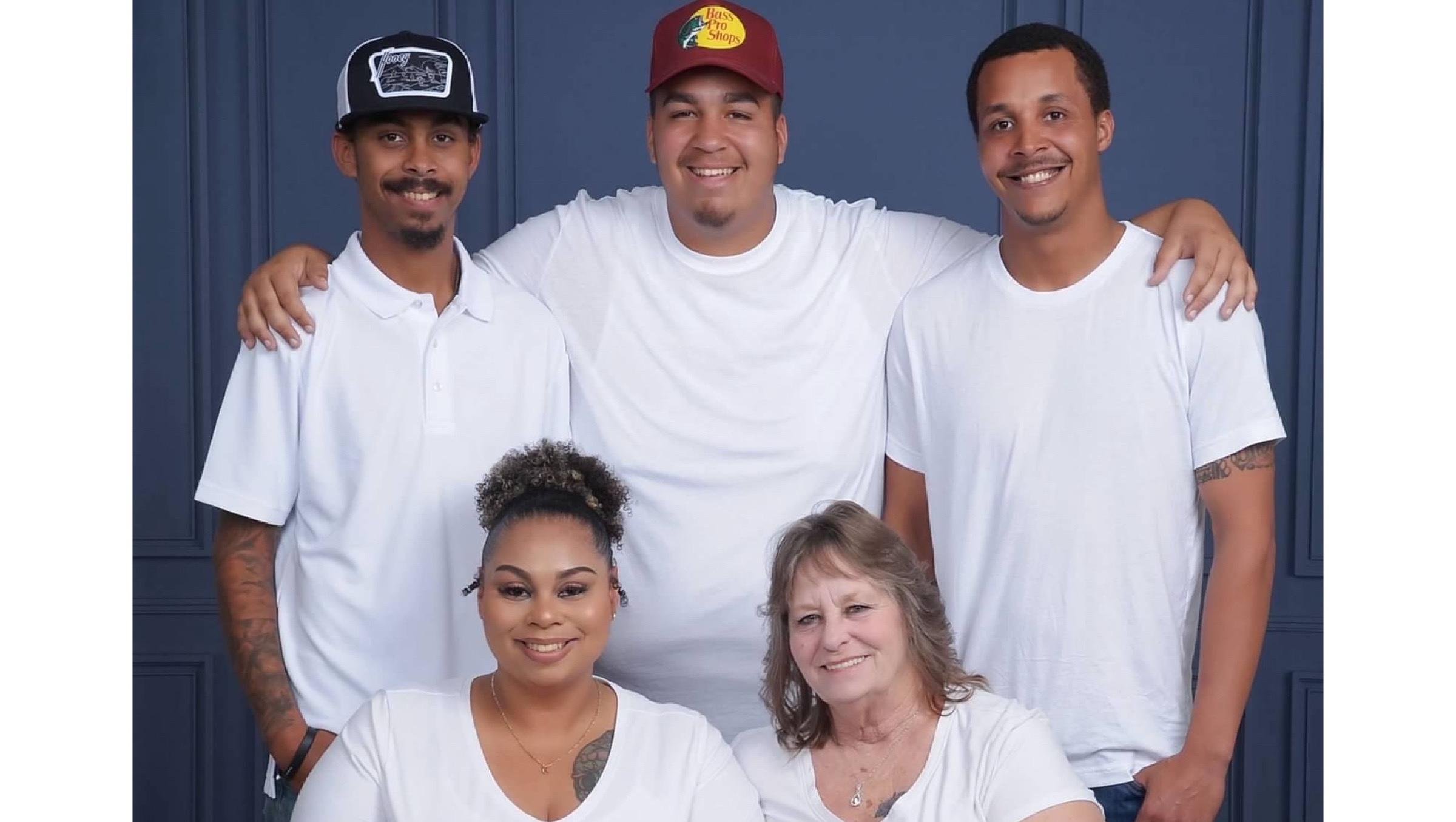 Help us in the battle for Debra to fight S4 Lung Cancer! photo