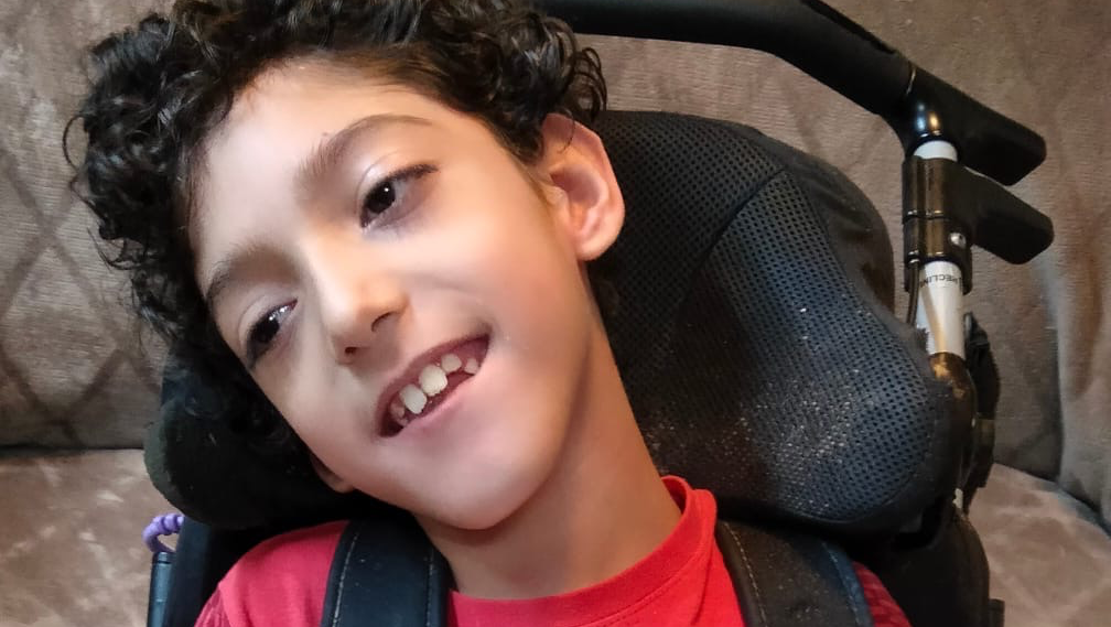 Sonrisas para Eddie, de todo, la prioridad es su sonrisa photo