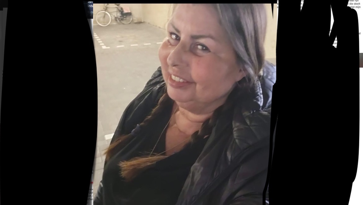 Steun mijn moeder's herstel na een gevaarlijke spinnenbeet! photo