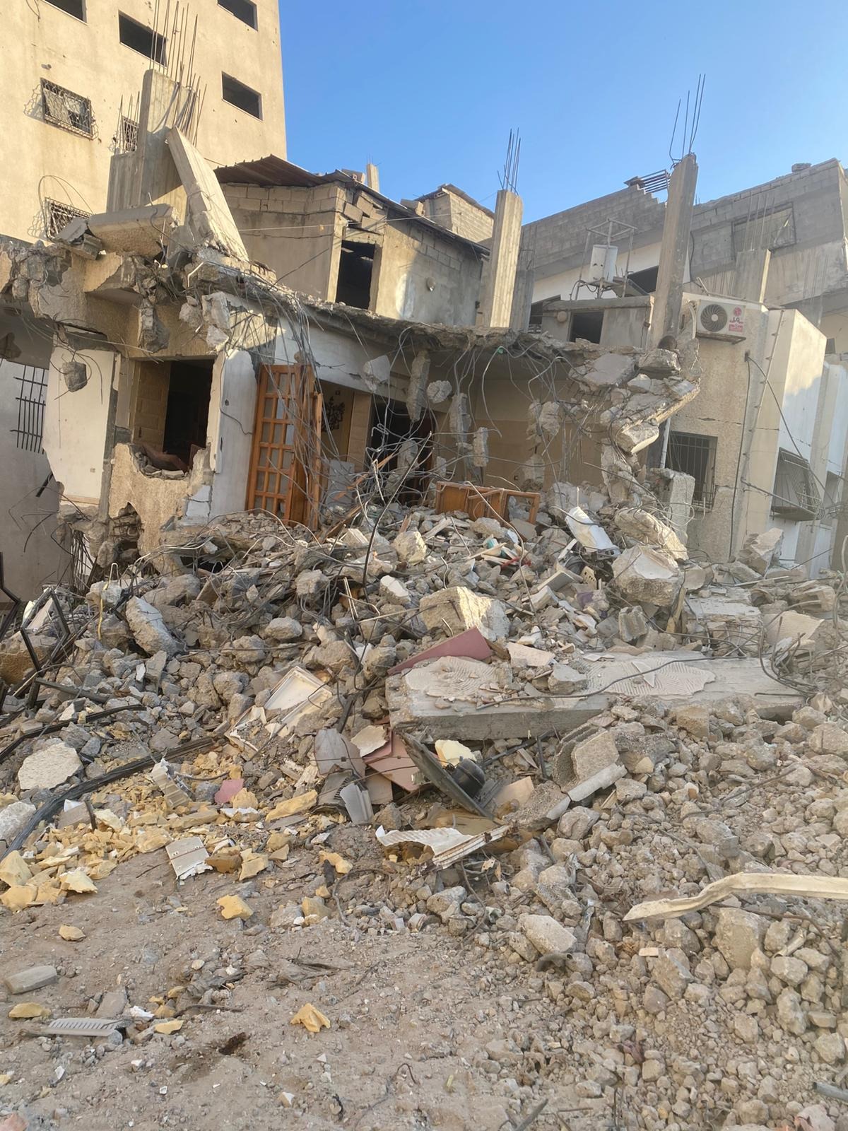 Help Mohammed Rebuild His Life in Gaza campaign photo, 2 of 4